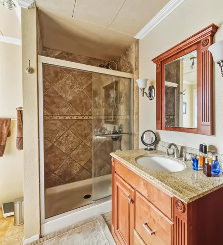 $205,000 | 103 VÃa De Azulejos, Palm Springs, CA 92264