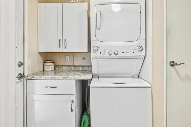 $205,000 | 103 VÃa De Azulejos, Palm Springs, CA 92264