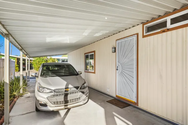 $205,000 | 103 VÃa De Azulejos, Palm Springs, CA 92264