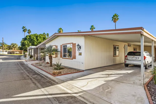 $205,000 | 103 VÃa De Azulejos, Palm Springs, CA 92264