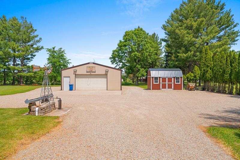 8820 County Rd II Fremont, WI 54940 - Photo 35 of 52