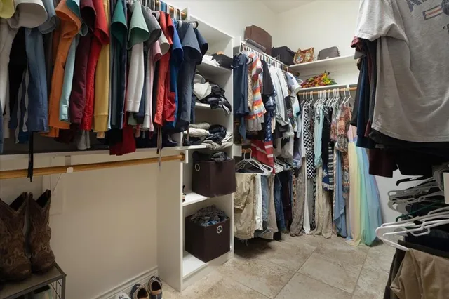 $1,400,000 | 1320 County Road 1450, Bonham, TX 75418