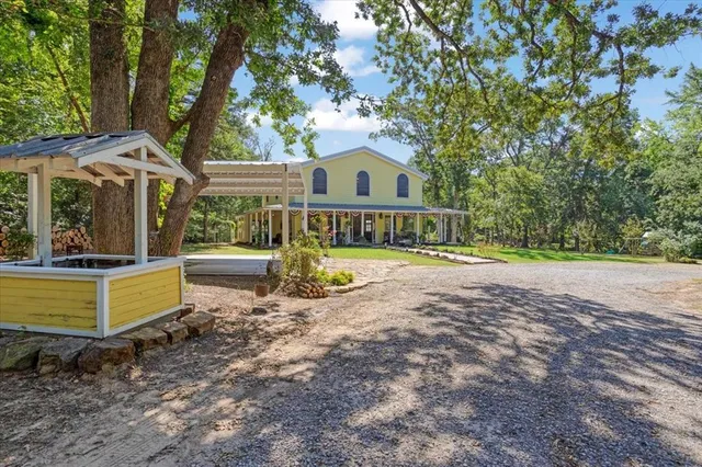$1,400,000 | 1320 County Road 1450, Bonham, TX 75418