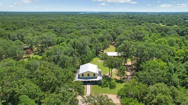 $1,400,000 | 1320 County Road 1450, Bonham, TX 75418