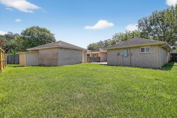 $1,900 | 13714 Bonaventure Drive, Houston, TX 77065