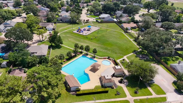 $1,900 | 13714 Bonaventure Drive, Houston, TX 77065