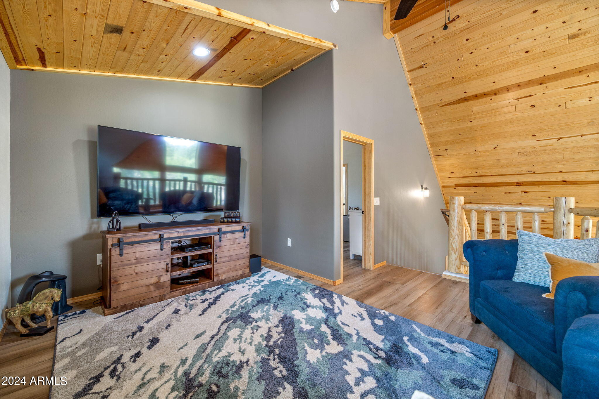 3365 Tree View Path Overgaard, AZ 85933 - Photo 15 of 37 Bonus/Loft