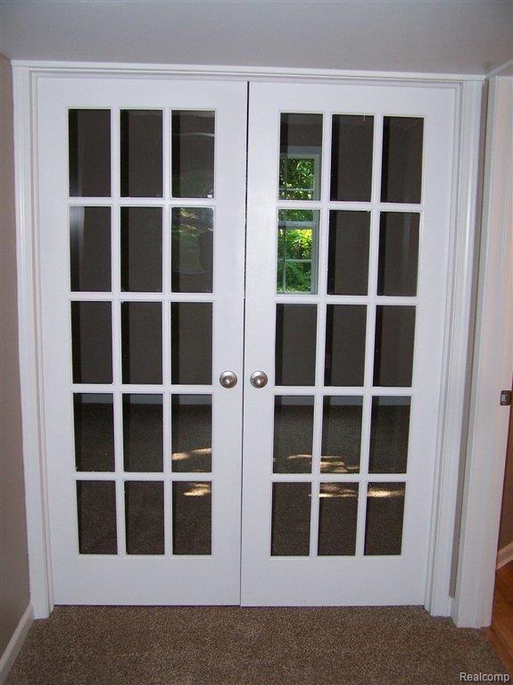 5200 Pelton Road Clarkston, MI 48346 - Photo 23 of 25 French doors entry bedroom.JPG