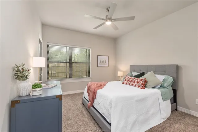 $5,000 | 405 Aurora Court, College Station, TX 77840