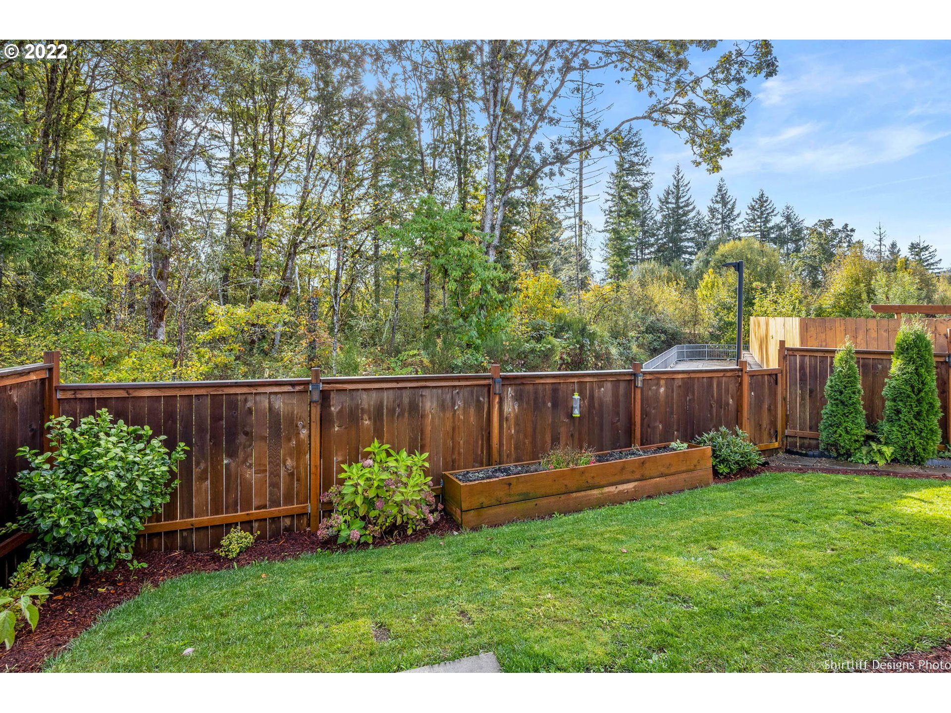 25095 Sun Ridge Way Veneta, OR 97487 - Photo 26 of 27 Backyard