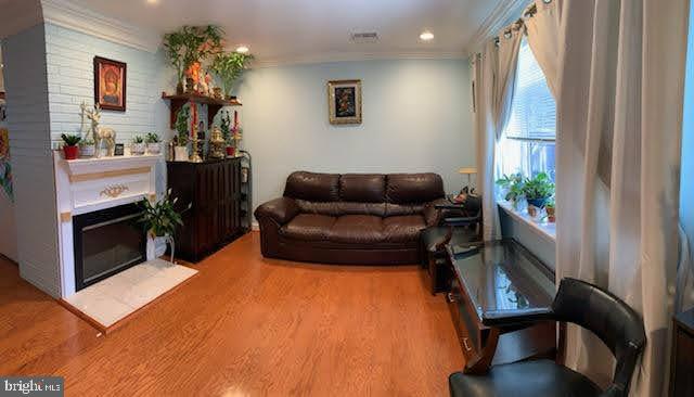 7510 Dunston Street Springfield, VA 22151 - Photo 9 of 33