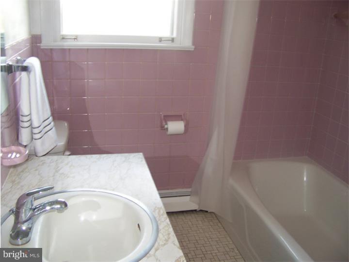 849 Spring City Road Phoenixville, PA 19460 - Photo 15 of 23 Bathroom