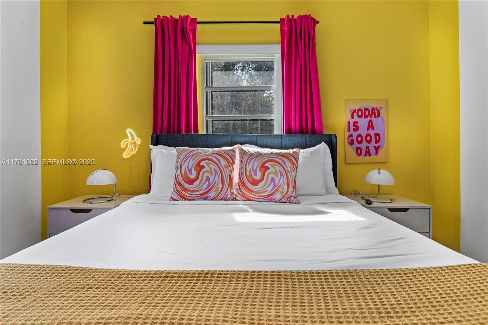 260 Northeast 45th Street Miami, FL 33137 - Photo 22 of 34 a bathroom with a bathtub and a shower