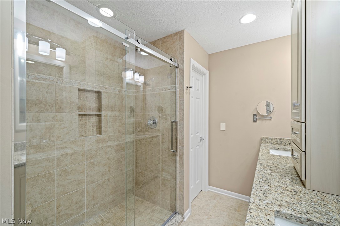 374 Woodbend Road Ravenna, OH 44266 - Photo 14 of 35 Gallery Image 14