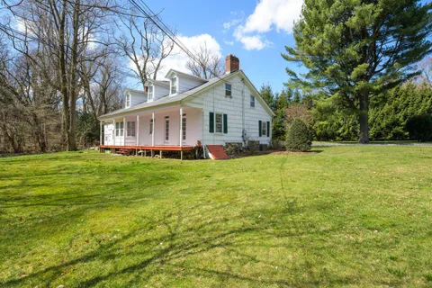 $1,875,000 | 180 Post Road, Old Westbury, NY 11568