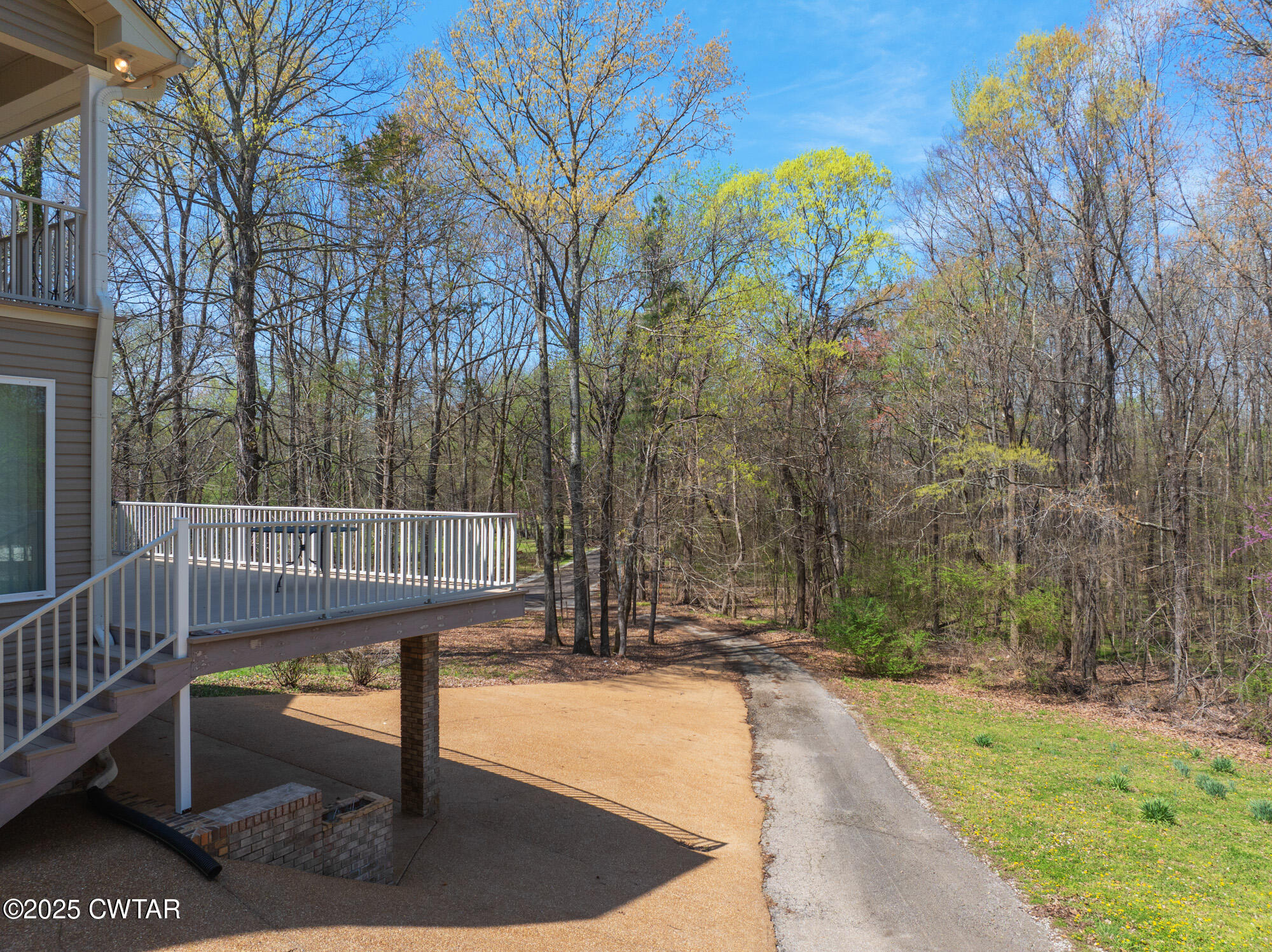 48 Old Pump Station Road Linden, TN 37096 - Photo 17 of 49 a view of a bench in a patio