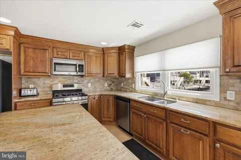 $725,000 | 159 Morris Boulevard, Manahawkin, NJ 08050