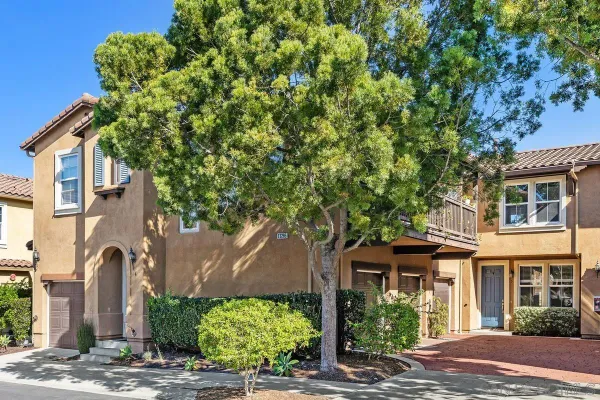$819,000 | 13285 Calle Del Campo, Unit 5, San Diego, CA 92129