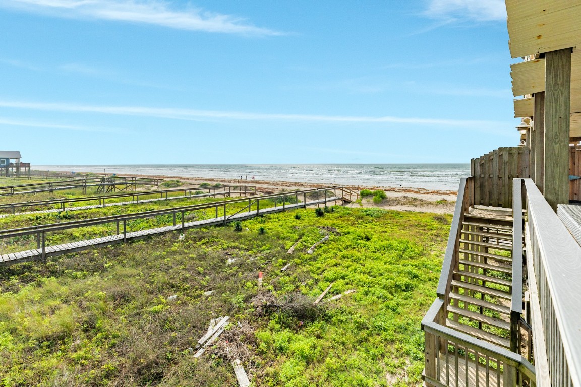 116 Howard Avenue, Unit G Surfside Beach, TX 77541 - Photo 26 of 31 a view of an ocean view