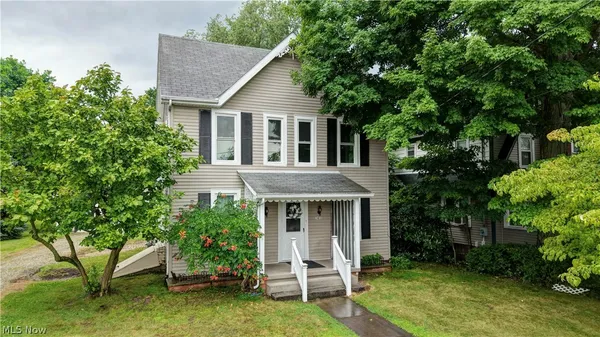 $199,000 | 305 Main Street West, Beach City, OH 44608