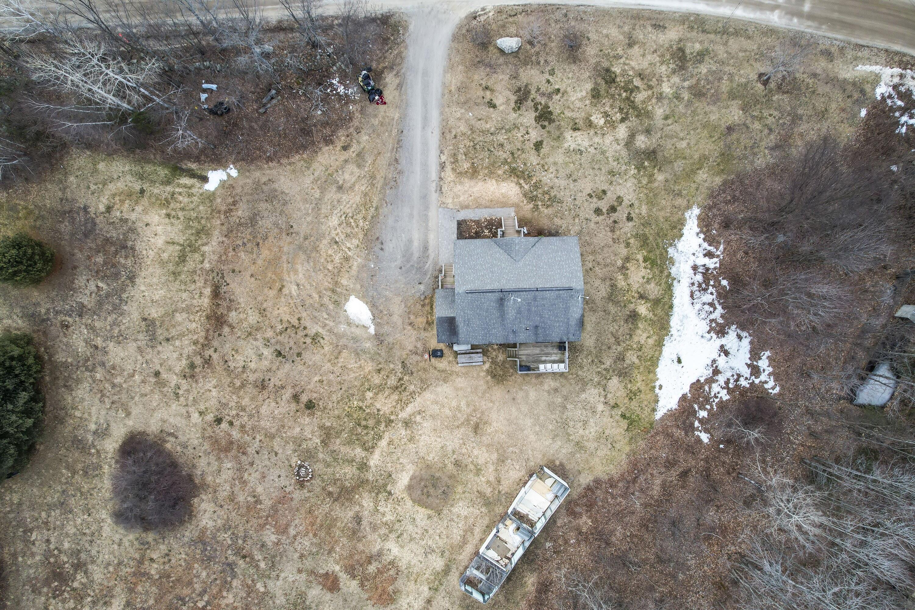 8 South Town Farm Road Oxford, ME 04270 - Photo 7 of 43 8 South Town Farm Rd_146