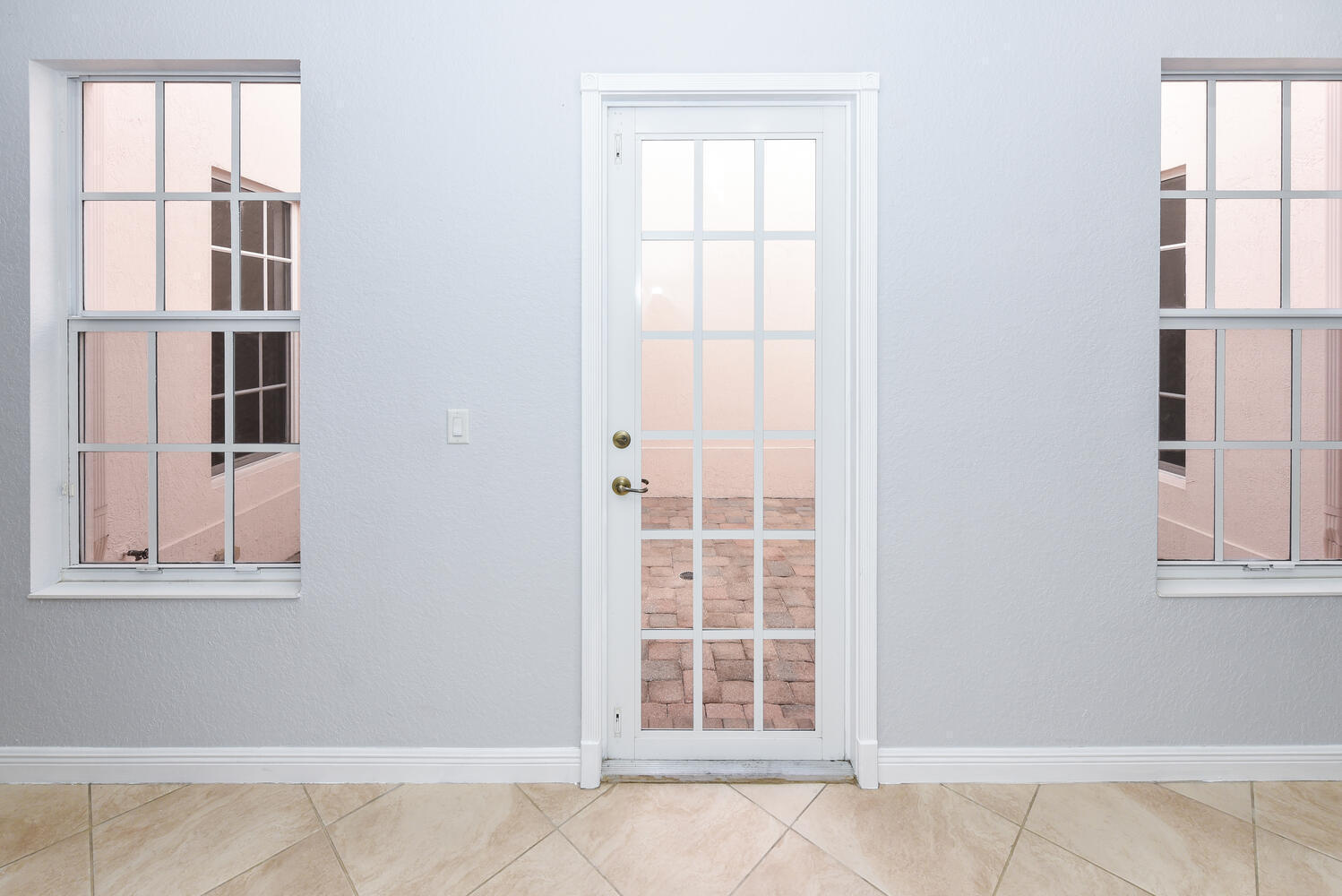 8339 Northwest 8th Terrace Boca Raton, FL 33487 - Photo 15 of 38 1519791477611881665-13