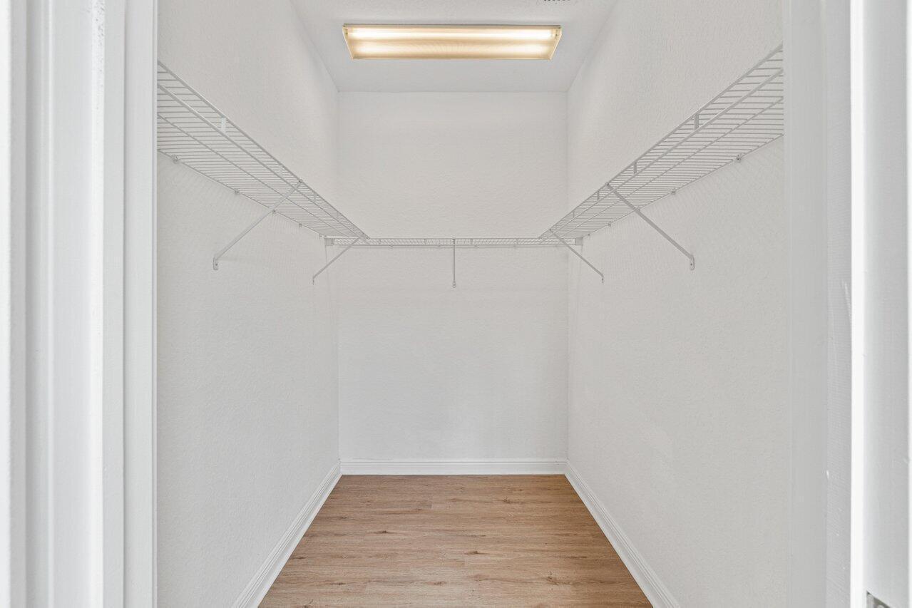 8339 Northwest 8th Terrace Boca Raton, FL 33487 - Photo 21 of 38 1519791477611881665-19