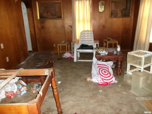 $26,900 | 605 South 2nd Street, Pekin, IL 61554