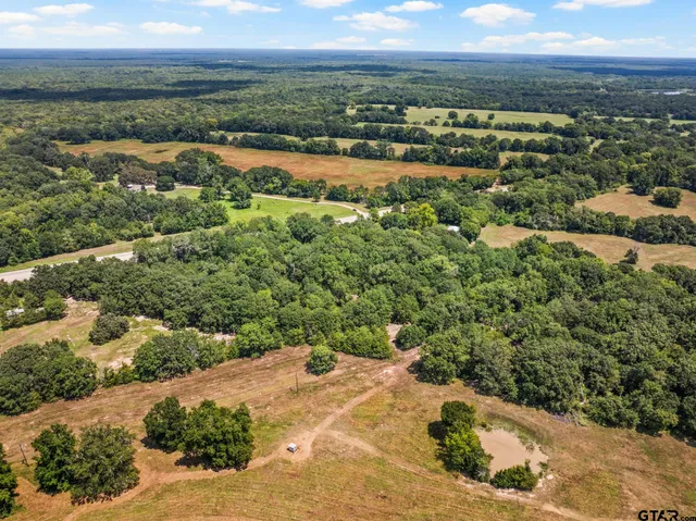 $64,000 | 271 US Highway 271, Talco, TX 75487