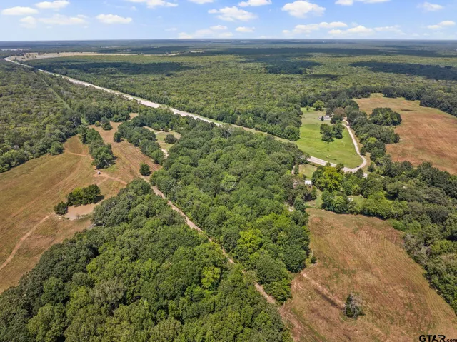 $64,000 | 271 US Highway 271, Talco, TX 75487