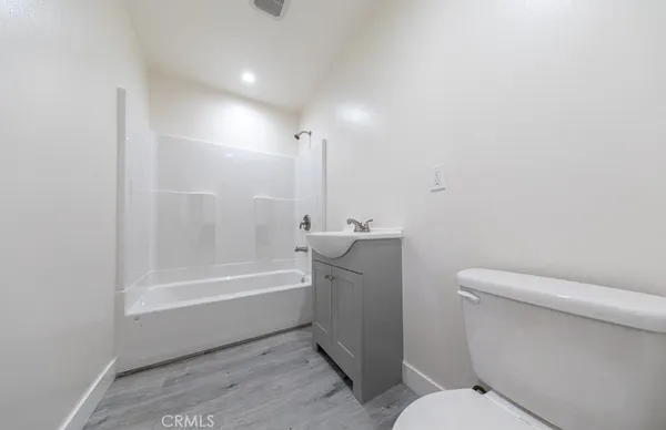 $3,200,000 | 21719 Hawaiian Avenue, Hawaiian Gardens, CA 90716