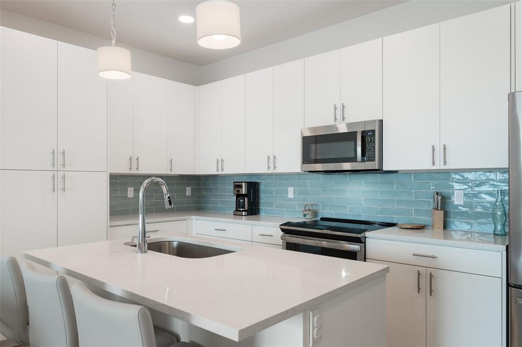 300 150th Avenue, Unit 510 Madeira Beach, FL 33708 - Photo 13 of 37