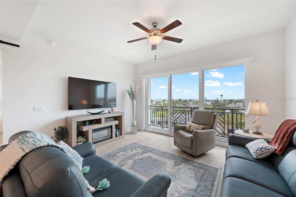 300 150th Avenue, Unit 510 Madeira Beach, FL 33708 - Photo 3 of 37