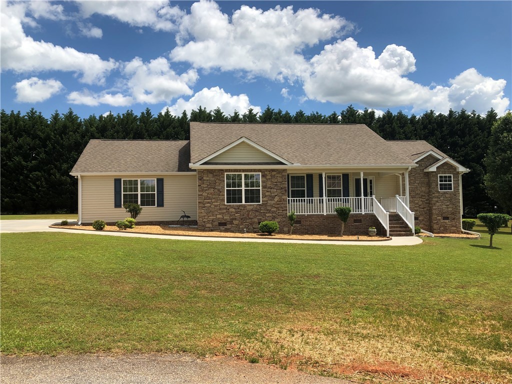 108 Tc-4-156 Pendleton, SC 29670 - Photo 1 of 32 Gallery Image 1
