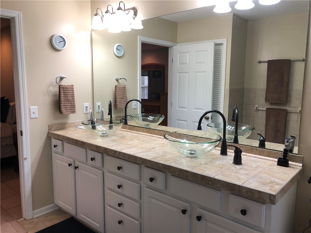 108 Tc-4-156 Pendleton, SC 29670 - Photo 17 of 32 Gallery Image 17