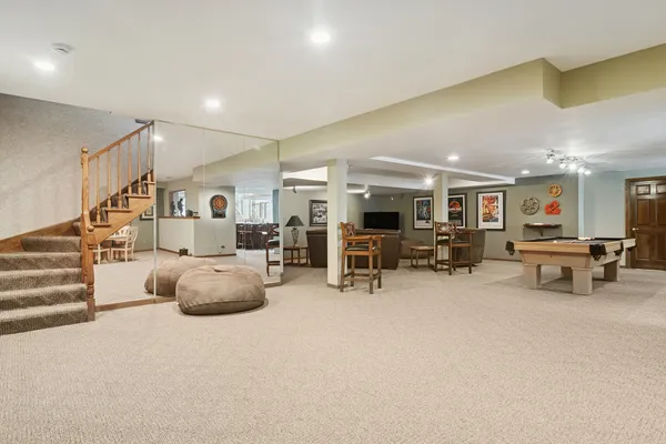 $1,499,000 | 1515 Galloway Drive, Inverness, IL 60010