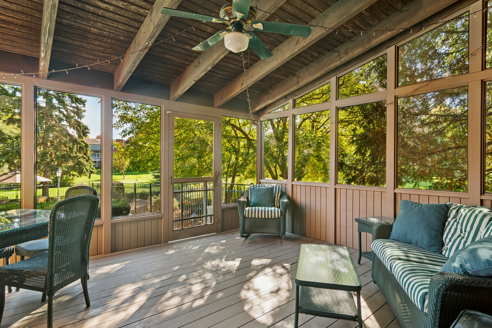 1515 Galloway Drive Inverness, IL 60010 - Photo 44 of 60 a living room with large windows