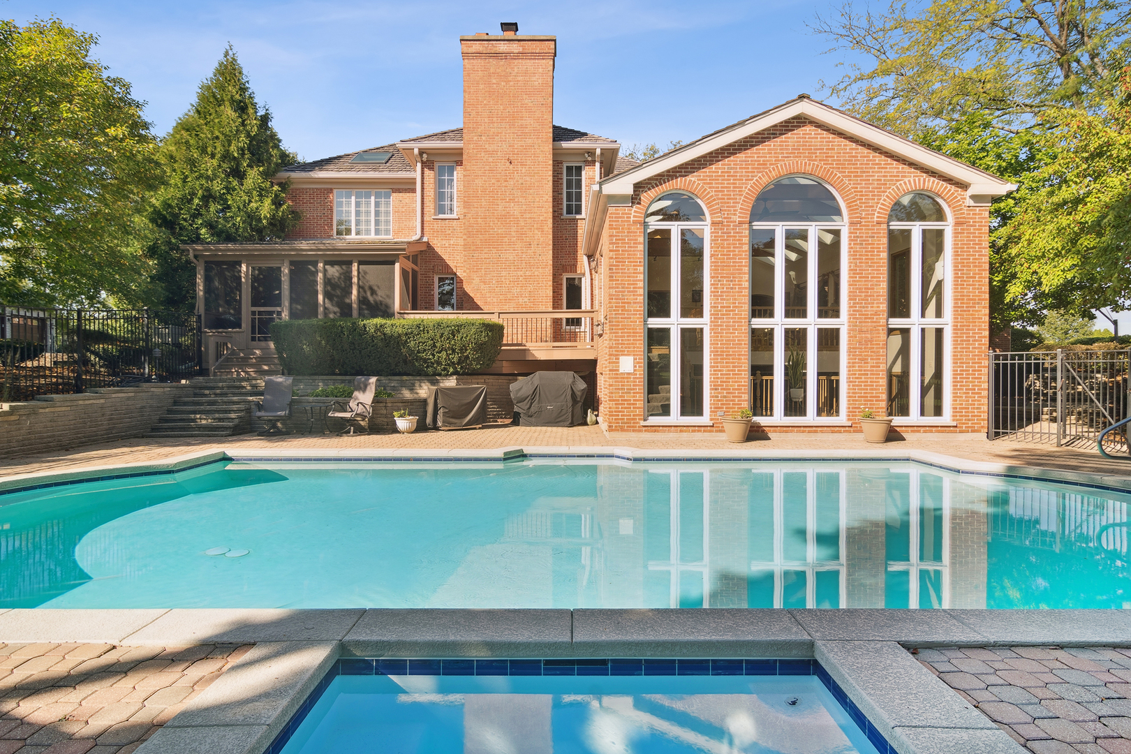 1515 Galloway Drive Inverness, IL 60010 - Photo 46 of 60 a front view of a house with swimming pool