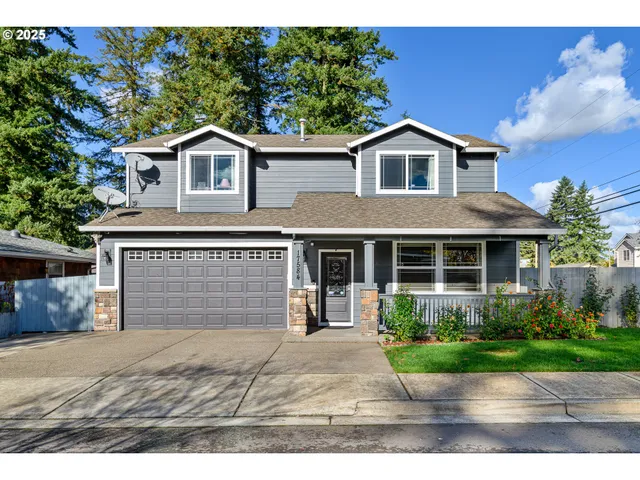 $555,000 | 17584 Southeast Mill Street, Portland, OR 97233