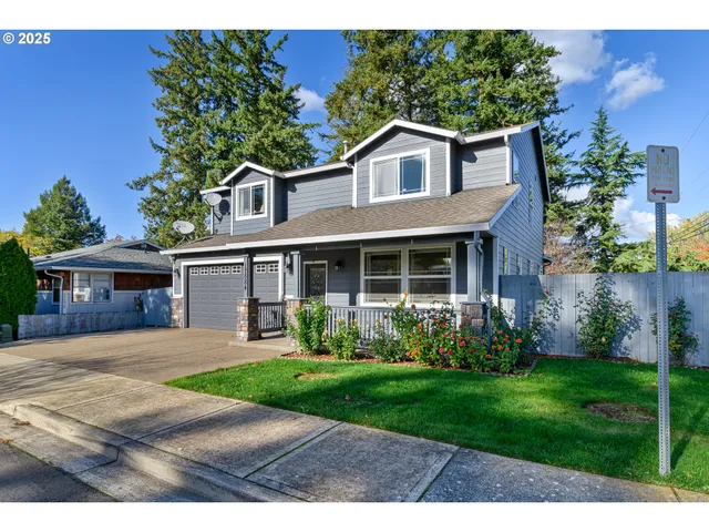 $555,000 | 17584 Southeast Mill Street, Portland, OR 97233