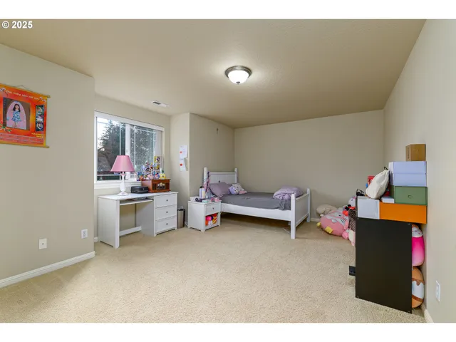 $555,000 | 17584 Southeast Mill Street, Portland, OR 97233