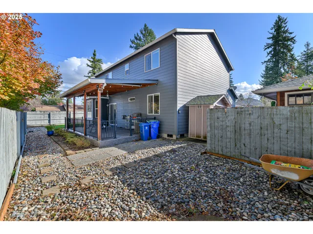 $555,000 | 17584 Southeast Mill Street, Portland, OR 97233