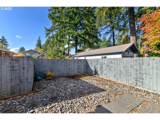 $555,000 | 17584 Southeast Mill Street, Portland, OR 97233