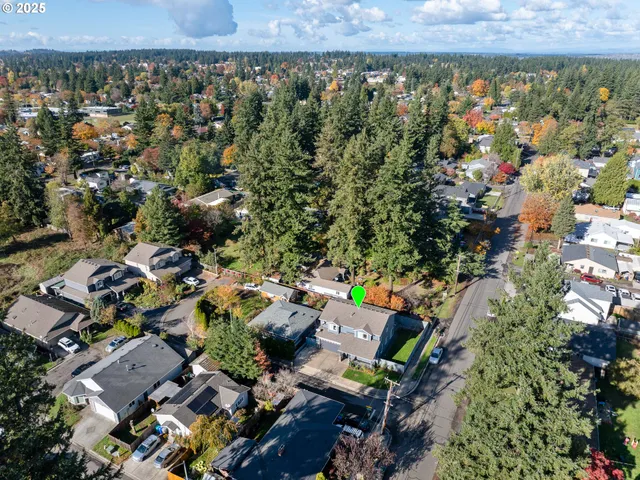 $555,000 | 17584 Southeast Mill Street, Portland, OR 97233