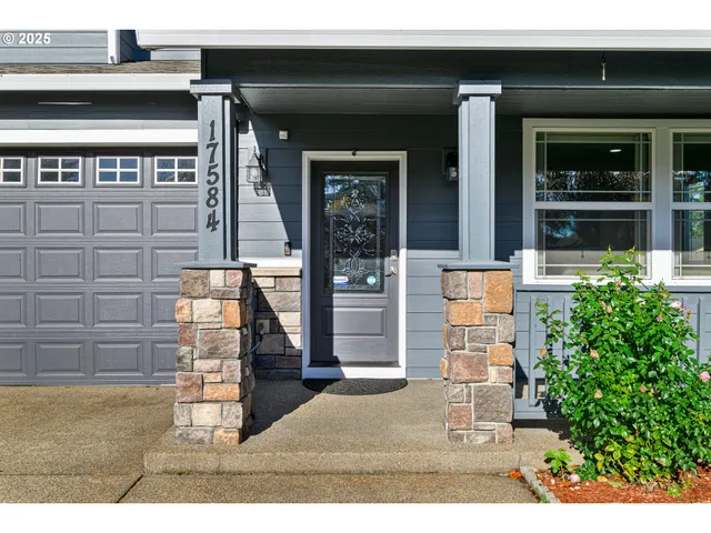 $555,000 | 17584 Southeast Mill Street, Portland, OR 97233