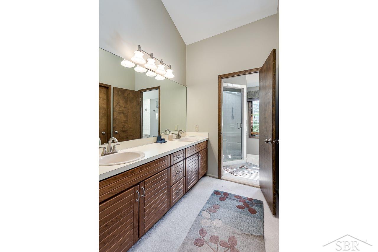 7526 East River Road Flushing, MI 48433 - Photo 28 of 41 31397172-27.JPG