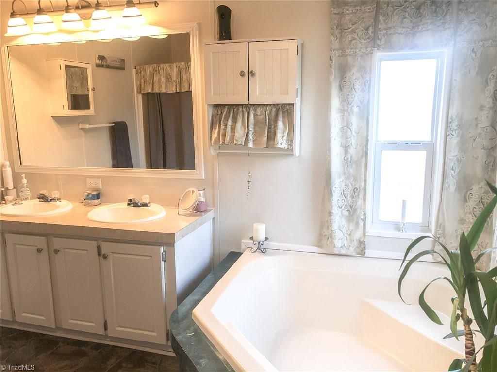 673 Mt Zion Road Pinnacle, NC 27043 - Photo 13 of 26 Master bath