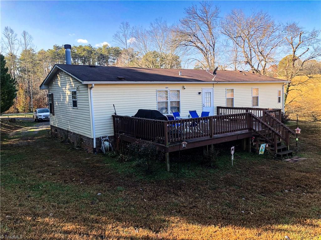 673 Mt Zion Road Pinnacle, NC 27043 - Photo 6 of 26 Back of home