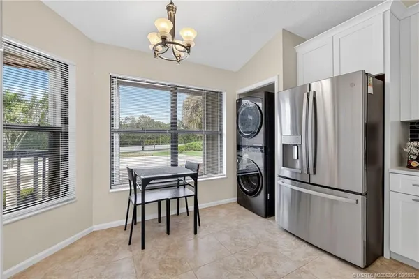 $2,300 | 6110 Southeast Martinique Drive, Unit 201, Stuart, FL 34997