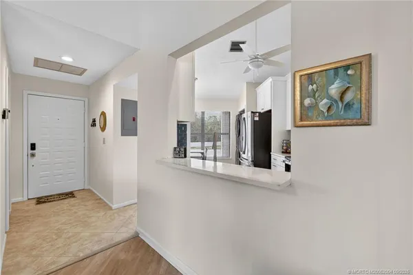 $2,300 | 6110 Southeast Martinique Drive, Unit 201, Stuart, FL 34997